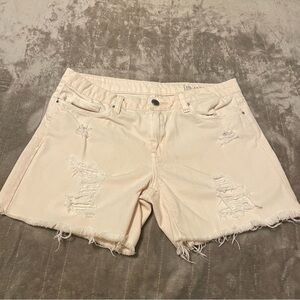 Blank NYC peachy distressed shorts size 27